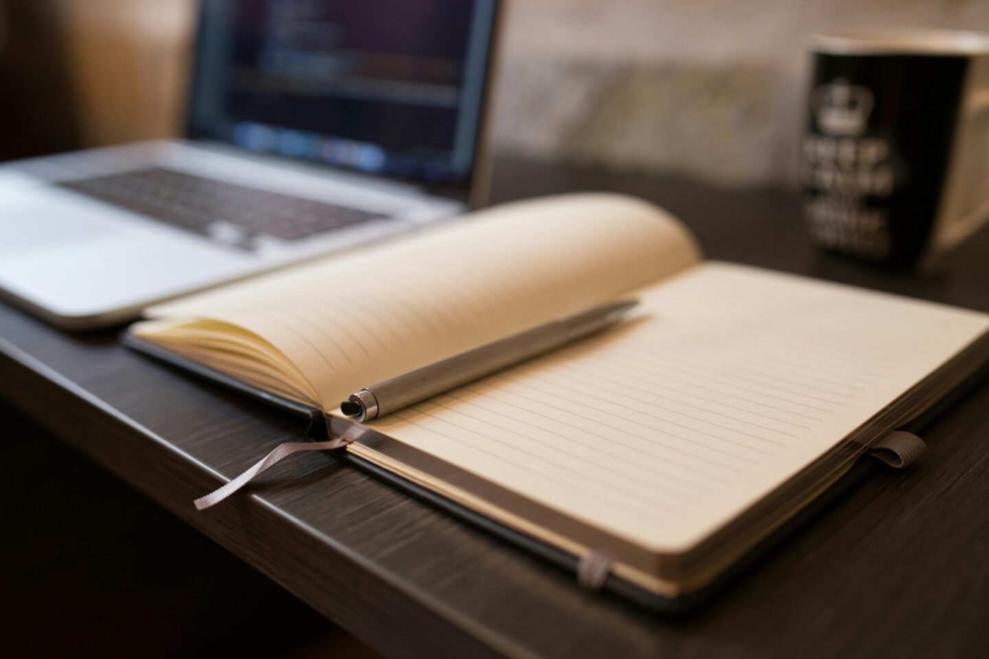 codes de parrainage sur un carnet